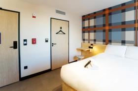 easyHotel Marseille Euromed - photo 7