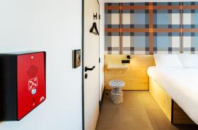 easyHotel Marseille Euromed - photo 8