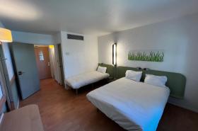 ibis Budget Marseille Est Porte d'Aubagne - photo 9