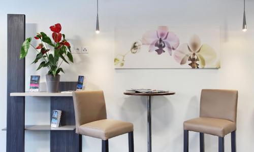 Odalys City Marseille Prado Castellane - photo 2