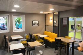 B&B HOTEL Marseille Estaque - photo 12