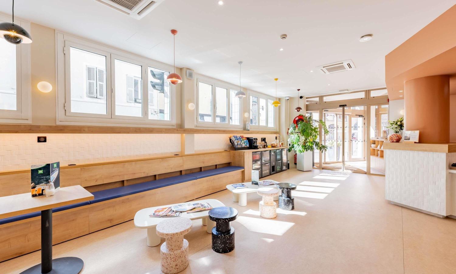 Photo ibis Styles Marseille Centre Prado Place Castellane