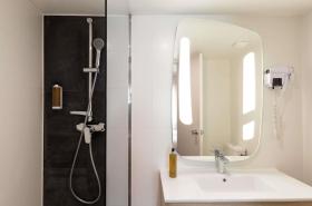 ibis Styles Marseille Centre Prado Place Castellane - photo 6