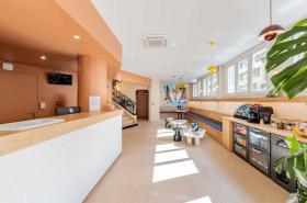 ibis Styles Marseille Centre Prado Place Castellane - photo 26