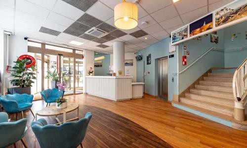 ibis Styles Marseille Centre Prado Place Castellane - photo 1