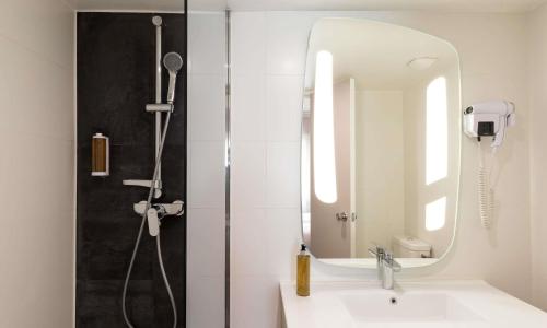 ibis Styles Marseille Centre Prado Place Castellane - photo 3