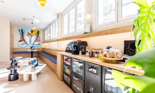 ibis Styles Marseille Centre Prado Place Castellane - photo 2
