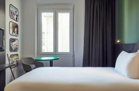 ibis Styles Marseille Vieux Port - photo 12