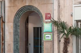 ibis Styles Marseille Vieux Port - photo 26