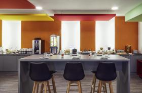 ibis Styles Marseille Vieux Port - photo 12