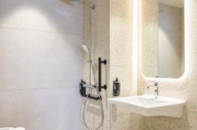 ibis Styles Marseille Palais des Congrès Vélodrome - photo 12