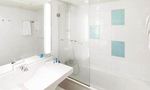 Novotel Marseille Vieux Port - photo 2