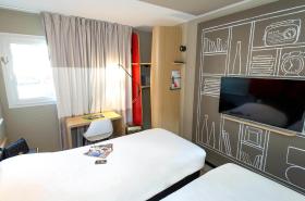 ibis Marseille Timone - photo 17