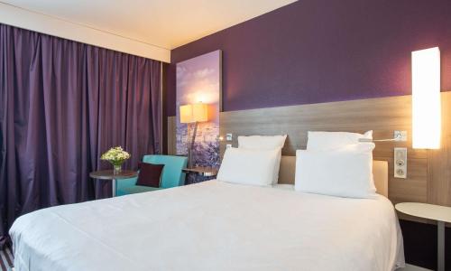 Mercure Marseille Centre Vieux Port - photo 2