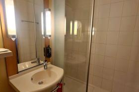 ibis Marseille Centre Gare Saint Charles - photo 13