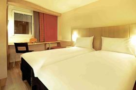 ibis Marseille Centre Gare Saint Charles - photo 11