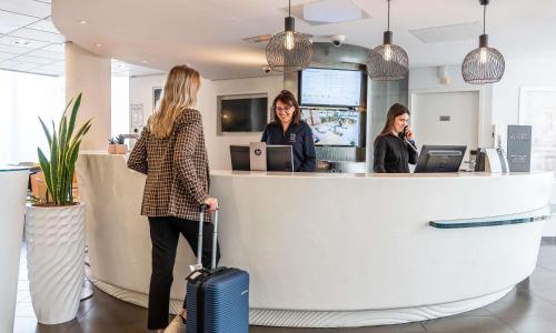 Novotel Suites Marseille Centre Euromed - photo 1