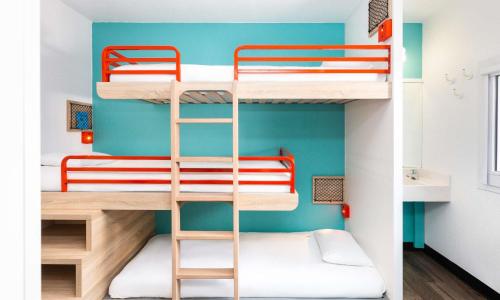 hotelF1 Marseille Est La Valentine - photo 2