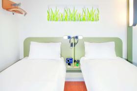 Ibis Budget Marseille Valentine - photo 24