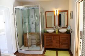 Lou Bastido - photo 11