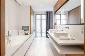 Hotel C2 - photo 18